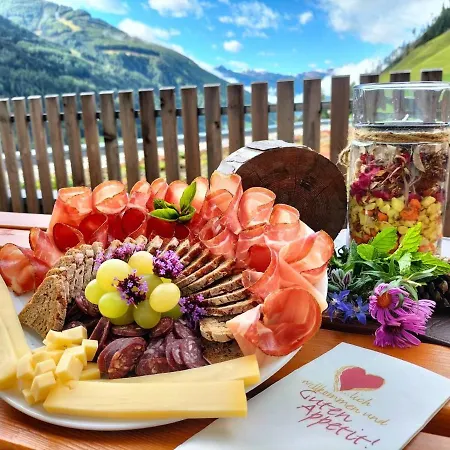 Voppichlhof App Enzian Apartment